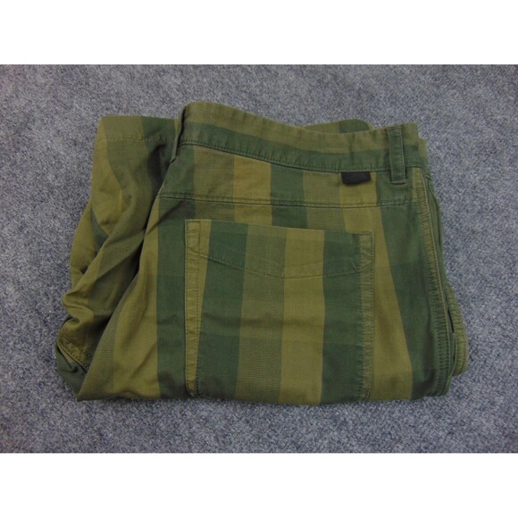 The North Face Shorts Mens 40x10 Green Stripe Chino‎ Short Pants - Picture 1 of 10